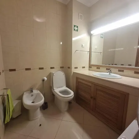 Apart. T2 Baixa Albufeira