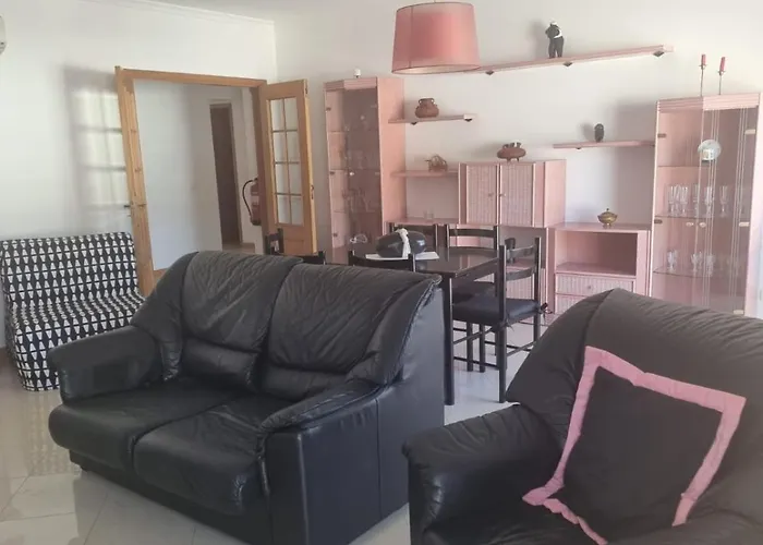 Apart. T2 Baixa Албуфейра