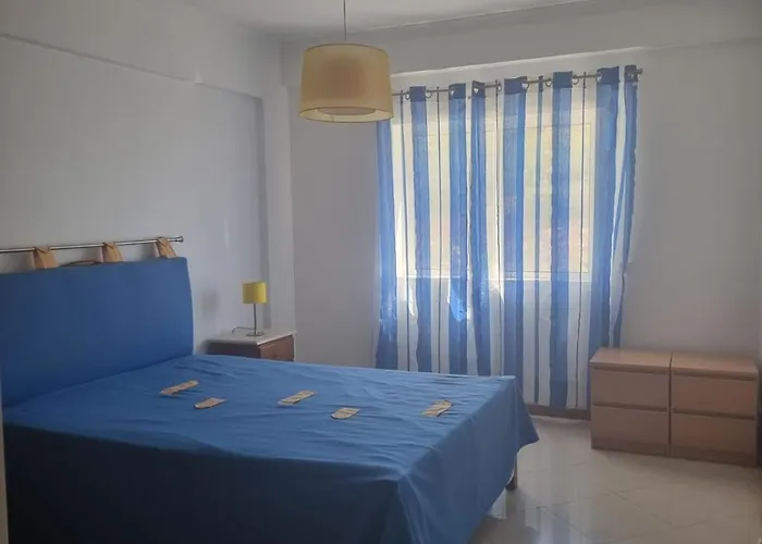 Apart. T2 Baixa Албуфейра